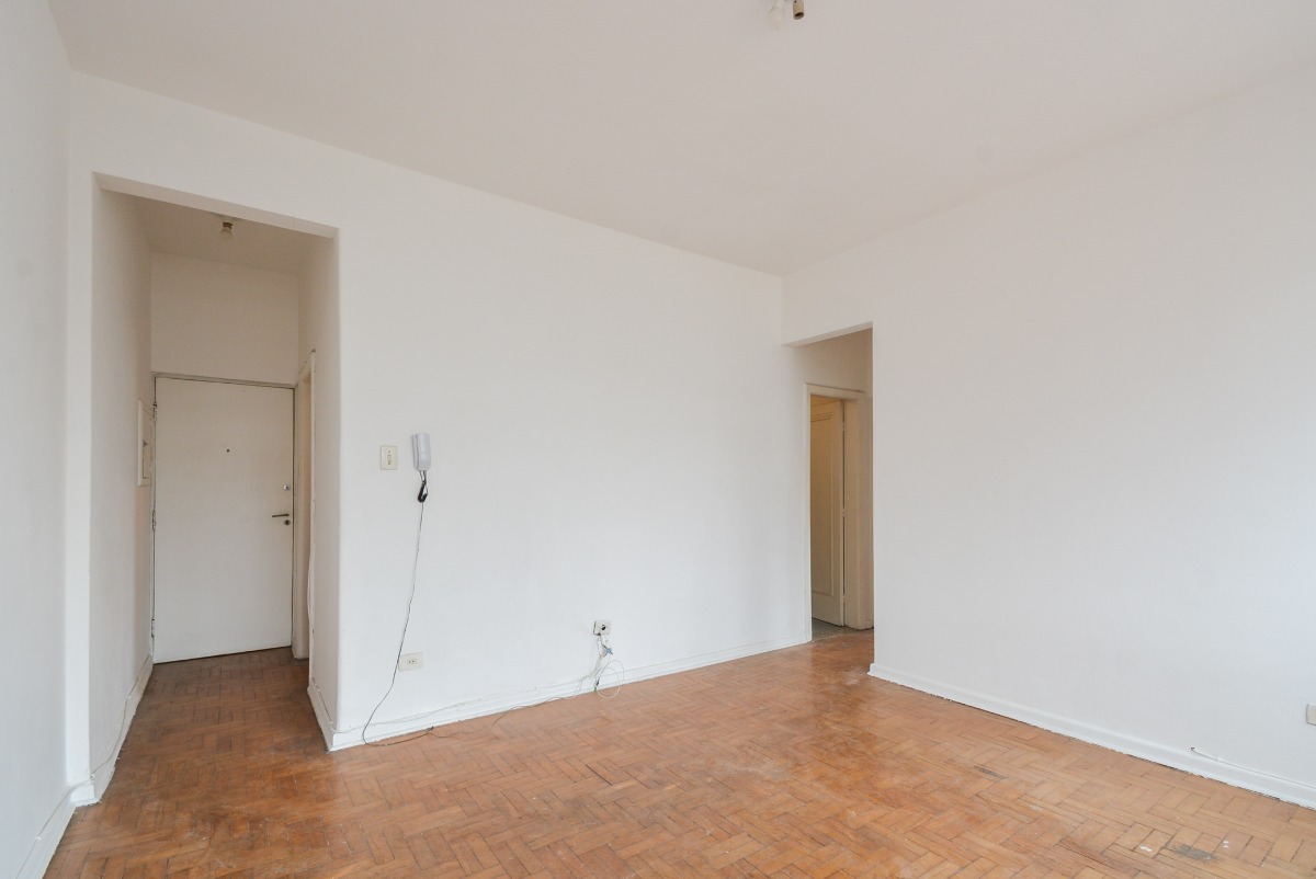 Apartamento à venda com 2 quartos, 71m² - Foto 3