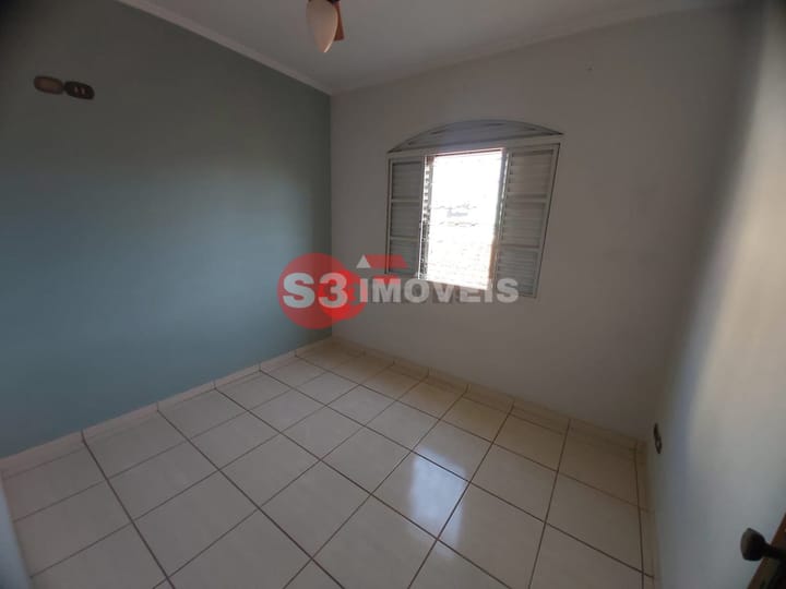 Casa à venda com 3 quartos, 245m² - Foto 42