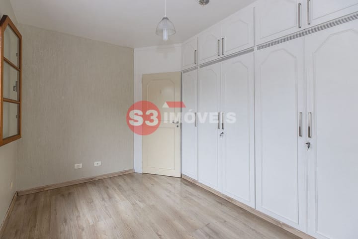 Casa à venda com 4 quartos, 230m² - Foto 31