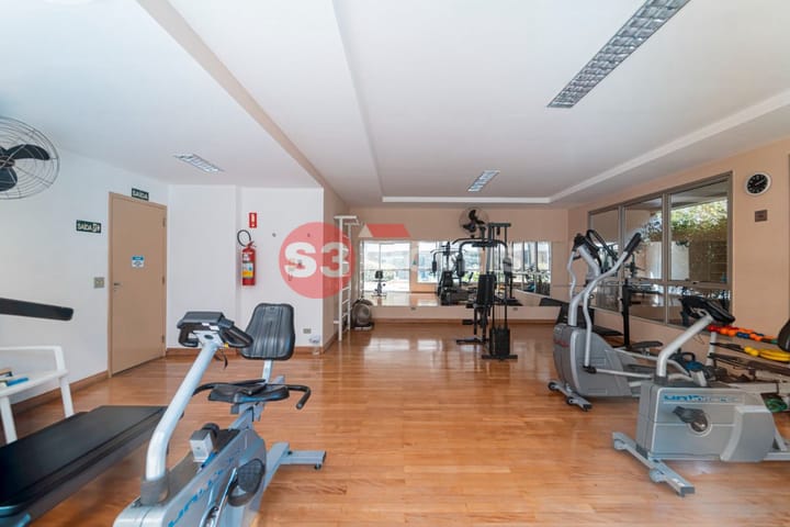 Apartamento à venda com 2 quartos, 70m² - Foto 46