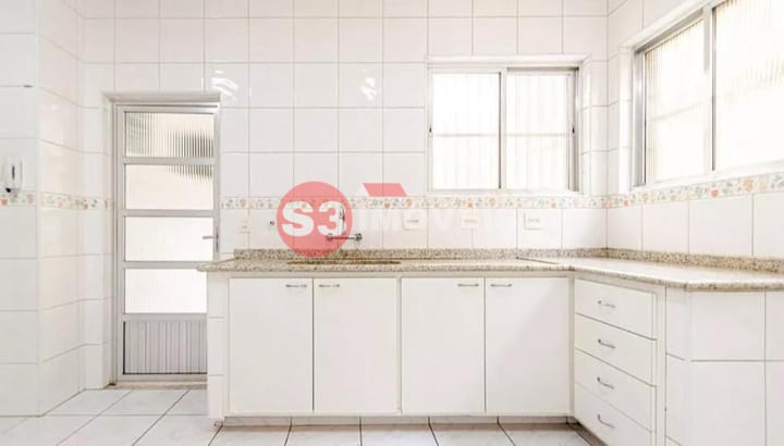 Apartamento à venda com 3 quartos, 132m² - Foto 18