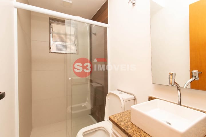 Casa à venda com 5 quartos, 270m² - Foto 6