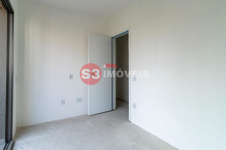 Apartamento à venda com 2 quartos, 75m² - Foto 9