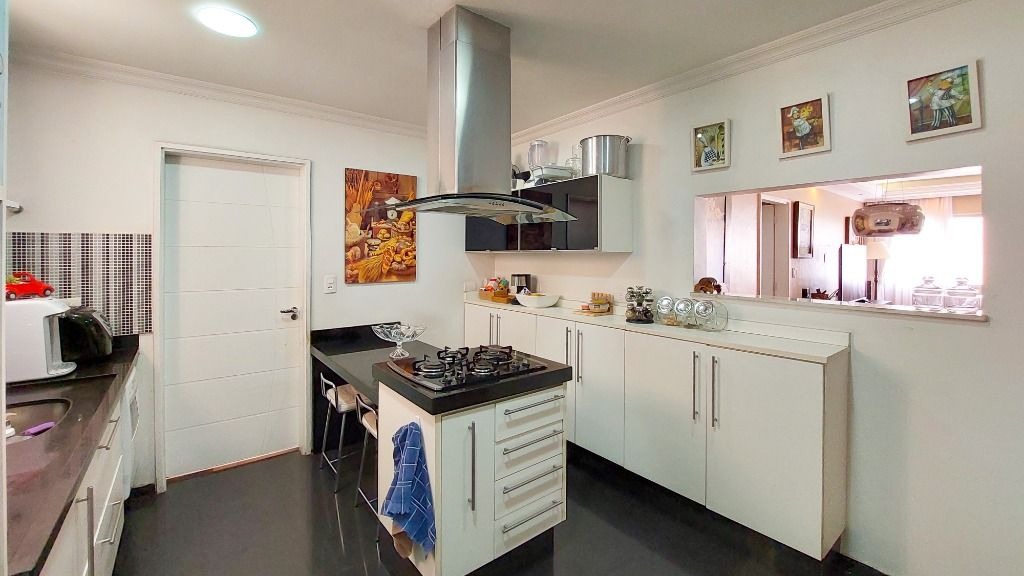 Apartamento à venda com 3 quartos, 110m² - Foto 5