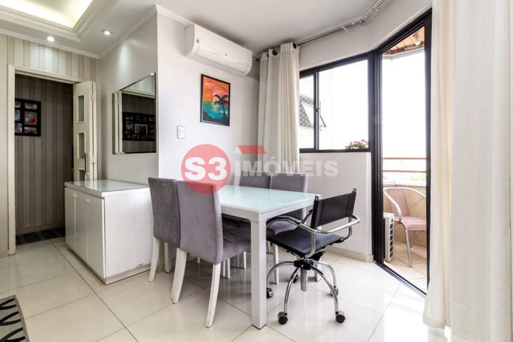 Apartamento à venda com 3 quartos, 90m² - Foto 2