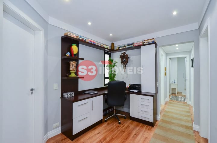 Apartamento à venda com 3 quartos, 195m² - Foto 19