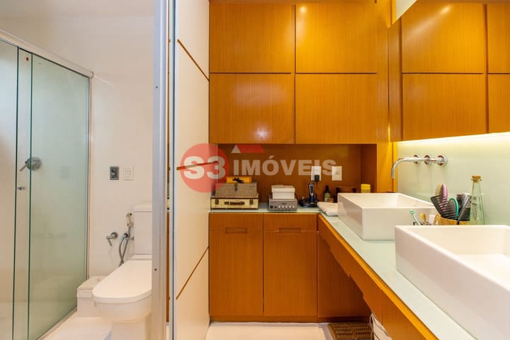 Apartamento à venda com 3 quartos, 205m² - Foto 34