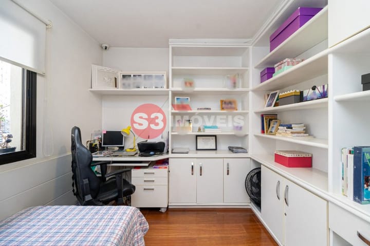 Apartamento à venda com 3 quartos, 130m² - Foto 18