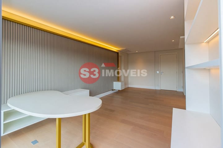 Apartamento à venda com 3 quartos, 244m² - Foto 29