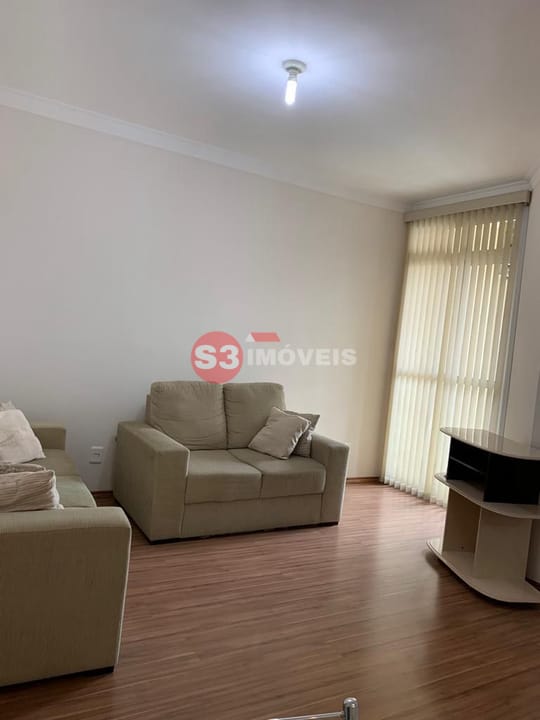 Apartamento para alugar com 2 quartos, 62m² - Foto 3