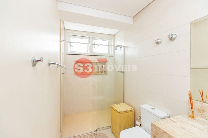 Casa à venda com 4 quartos, 390m² - Foto 47