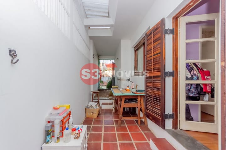 Casa à venda com 4 quartos, 361m² - Foto 19