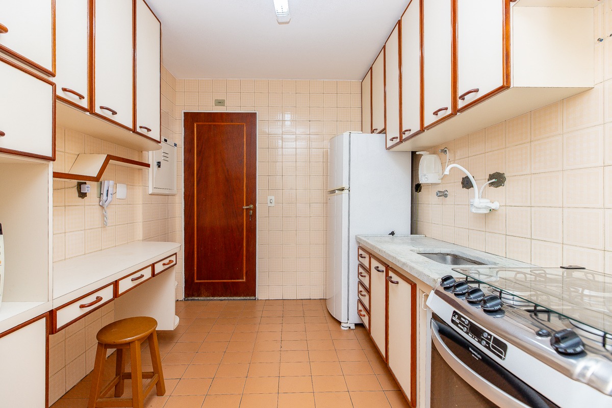 Apartamento à venda com 2 quartos, 57m² - Foto 7