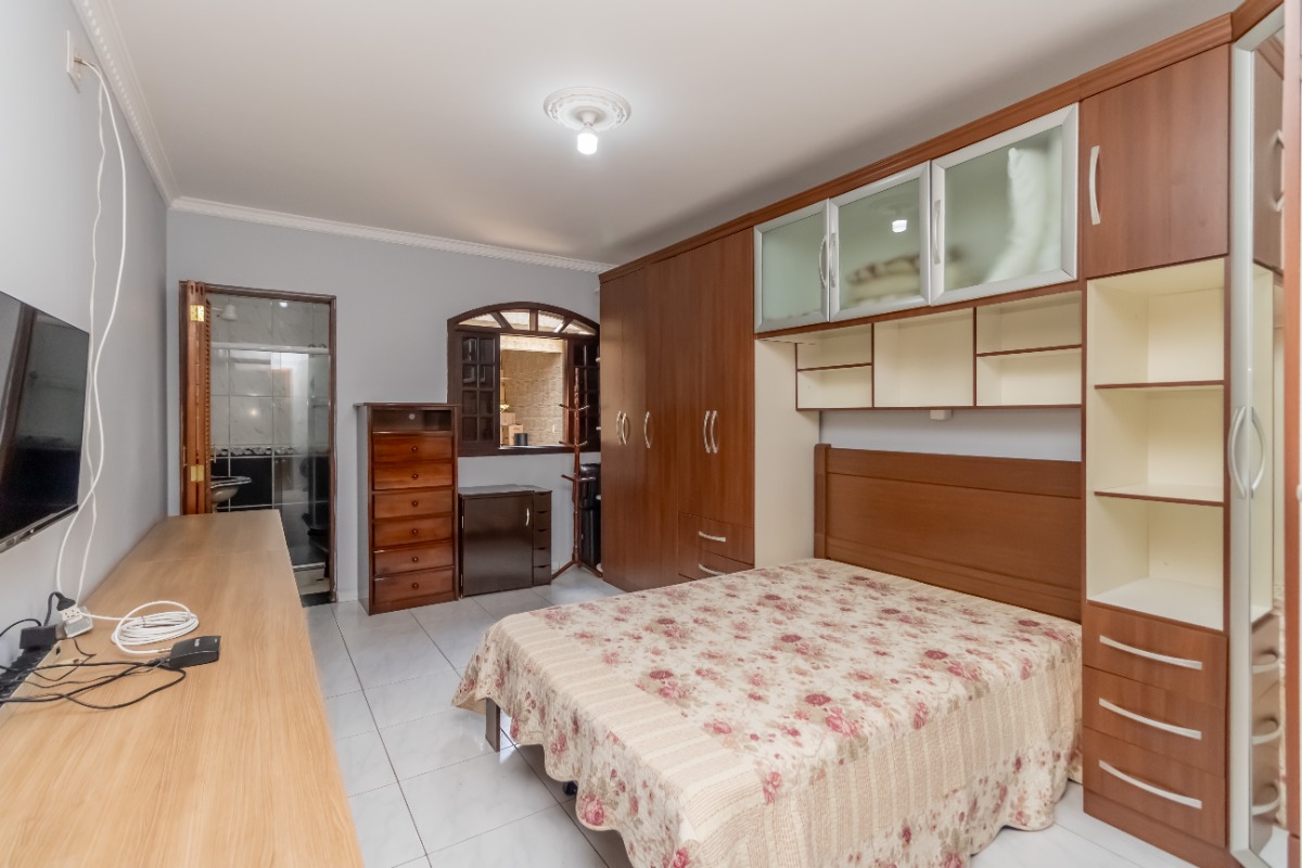 Casa à venda com 3 quartos, 211m² - Foto 21