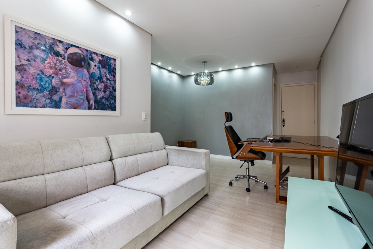 Apartamento à venda com 3 quartos, 73m² - Foto 1