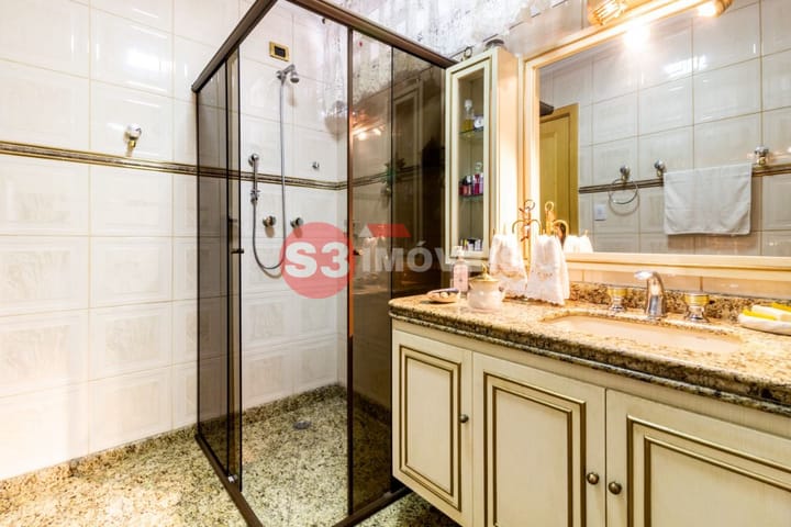 Apartamento à venda com 3 quartos, 182m² - Foto 24