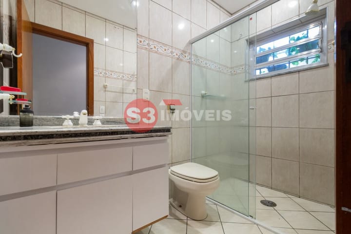 Casa à venda com 3 quartos, 230m² - Foto 26