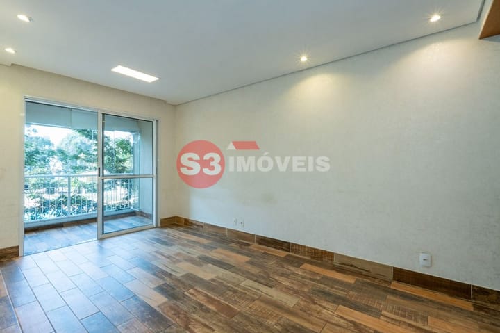 Apartamento à venda com 2 quartos, 77m² - Foto 7