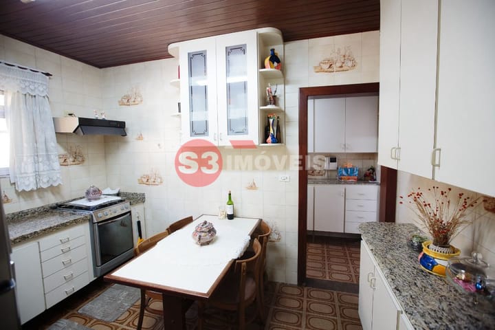 Casa à venda com 3 quartos, 150m² - Foto 29