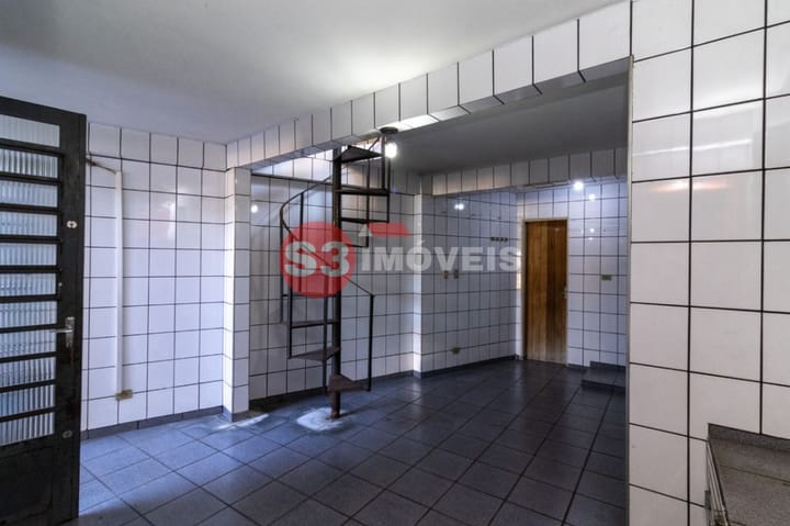 Casa à venda com 2 quartos, 157m² - Foto 25