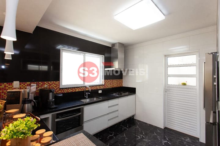 Casa à venda com 3 quartos, 126m² - Foto 9