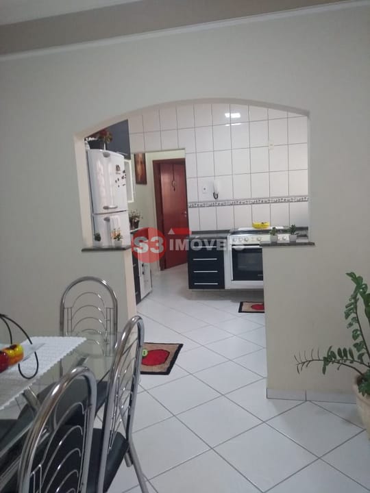 Casa à venda com 3 quartos, 170m² - Foto 10