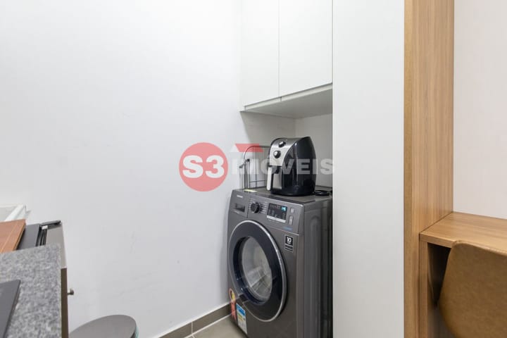 Apartamento à venda com 2 quartos, 40m² - Foto 9