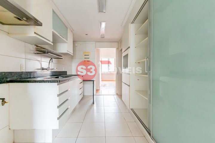 Apartamento à venda com 3 quartos, 134m² - Foto 6