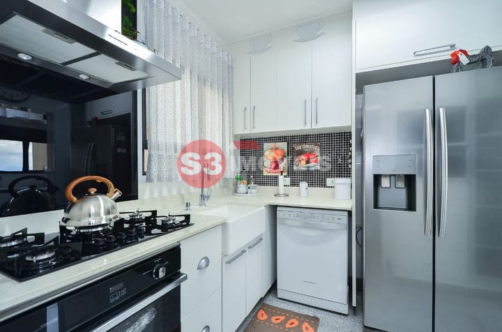 Apartamento à venda com 3 quartos, 195m² - Foto 50