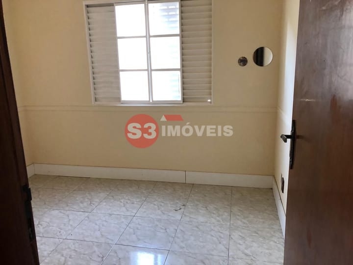 Casa à venda e aluguel com 5 quartos, 250m² - Foto 15