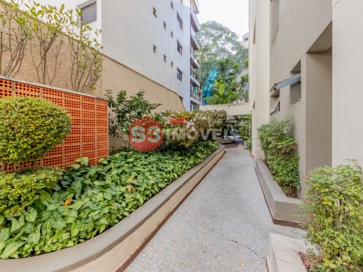 Apartamento à venda com 2 quartos, 45m² - Foto 18