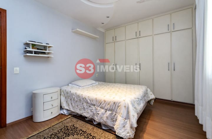 Casa à venda com 3 quartos, 230m² - Foto 24