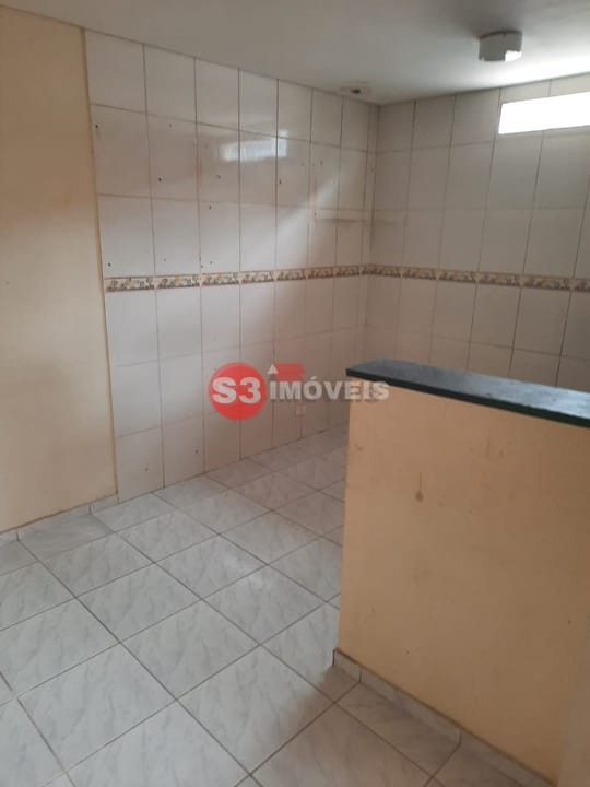 Casa à venda com 5 quartos, 200m² - Foto 12