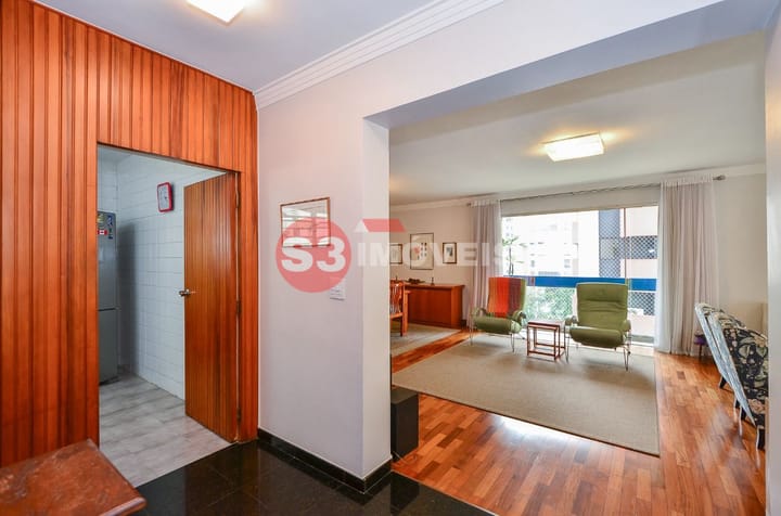 Apartamento à venda com 3 quartos, 198m² - Foto 11