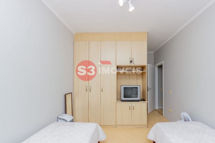 Casa à venda com 3 quartos, 300m² - Foto 17