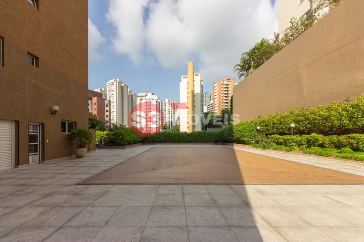 Apartamento à venda com 4 quartos, 136m² - Foto 28