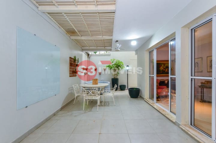 Casa de Condomínio à venda com 4 quartos, 270m² - Foto 45