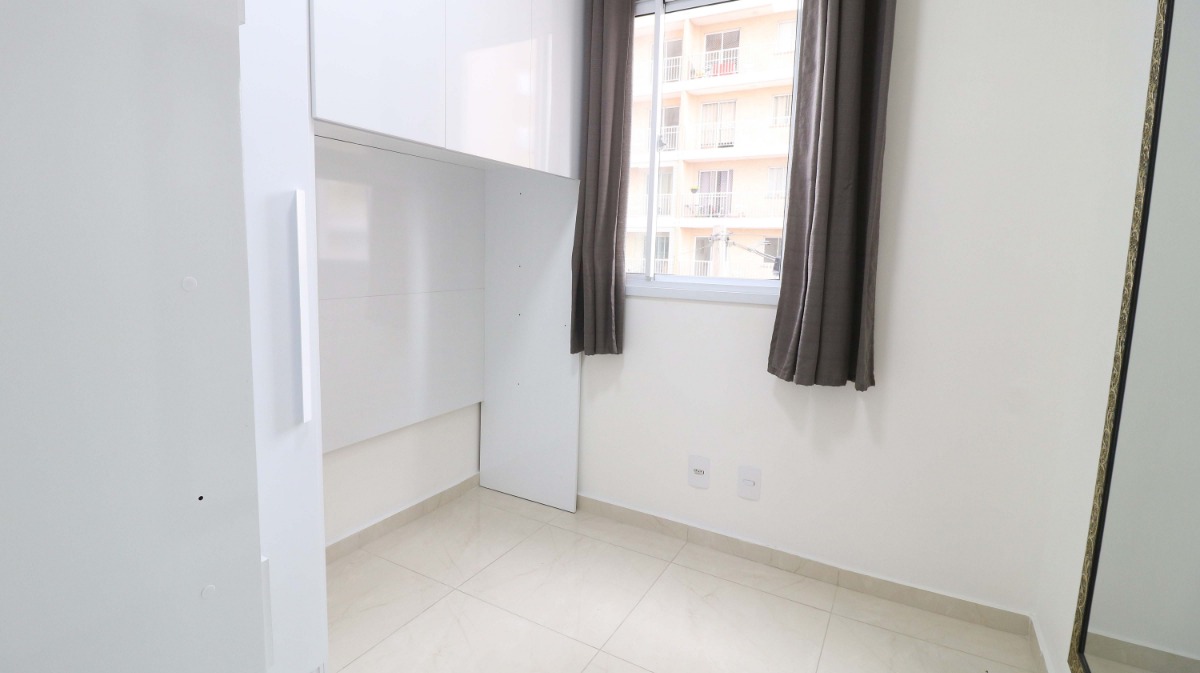 Apartamento à venda com 2 quartos, 33m² - Foto 13