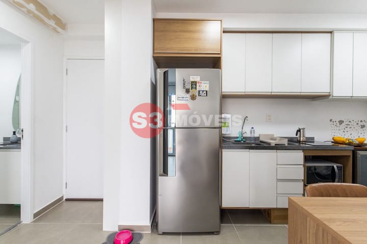 Apartamento à venda com 2 quartos, 40m² - Foto 6