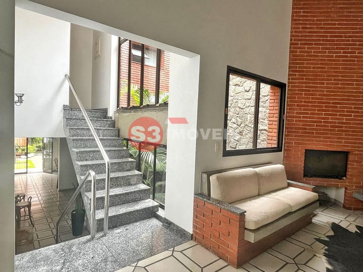 Casa à venda com 4 quartos, 350m² - Foto 10