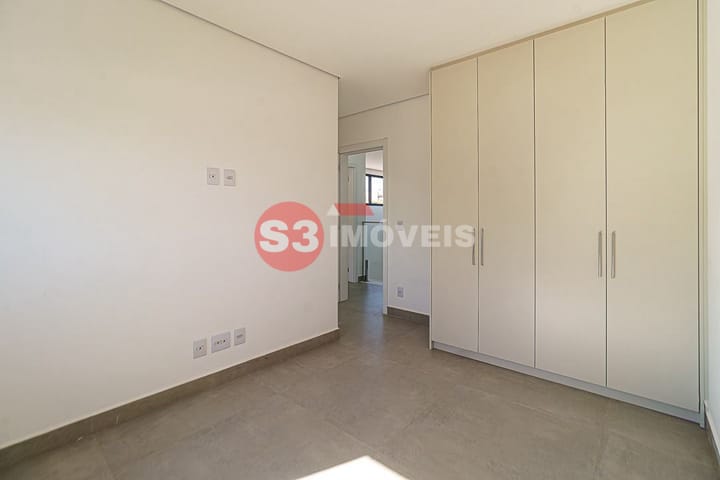 Casa de Condomínio à venda com 4 quartos, 246m² - Foto 56