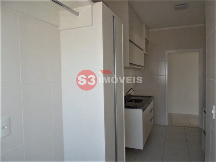 Apartamento para alugar com 2 quartos, 68m² - Foto 18