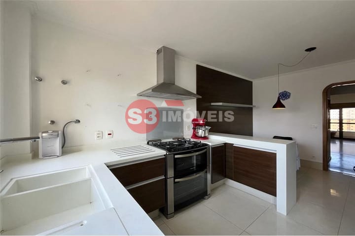 Cobertura à venda com 3 quartos, 246m² - Foto 10