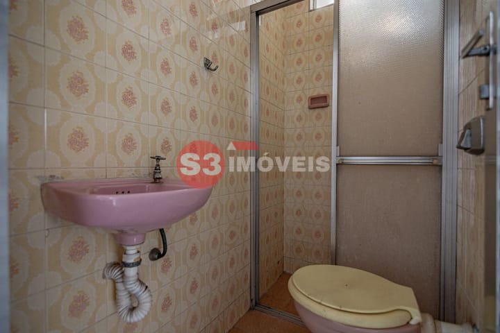 Casa à venda com 4 quartos, 200m² - Foto 37