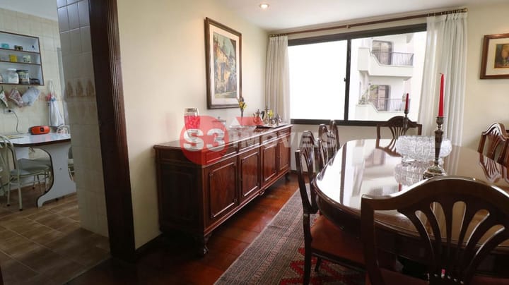 Apartamento à venda com 3 quartos, 200m² - Foto 35