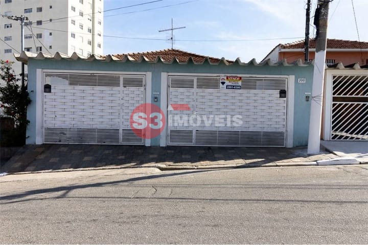 Casa à venda com 5 quartos, 215m² - Foto 1