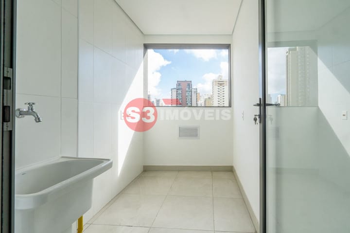 Apartamento à venda com 3 quartos, 134m² - Foto 19