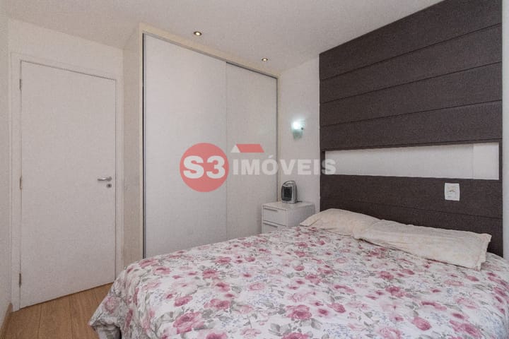 Apartamento à venda com 2 quartos, 65m² - Foto 12