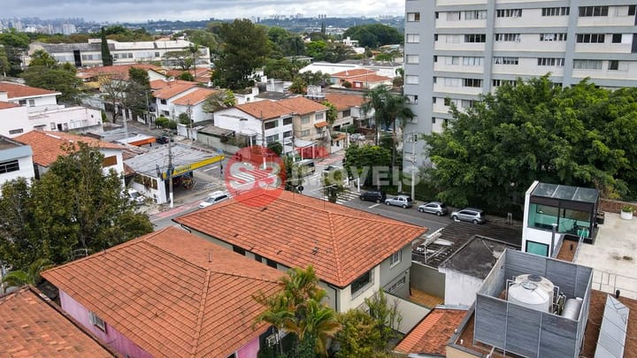 Casa à venda com 3 quartos, 217m² - Foto 7