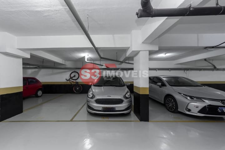 Apartamento à venda com 3 quartos, 81m² - Foto 32